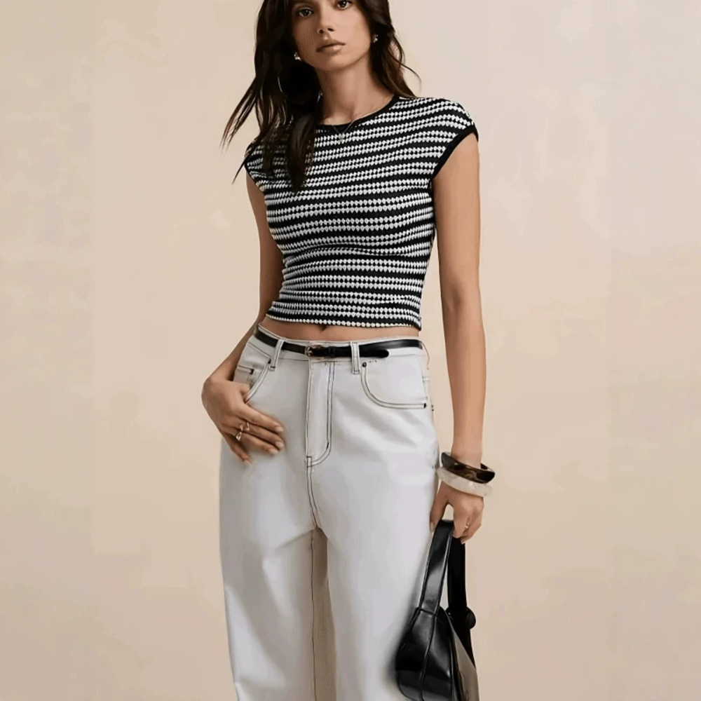 H&M Fashionable Casual Color Block Stripe Fitted Round Neck Short Sleeve Top